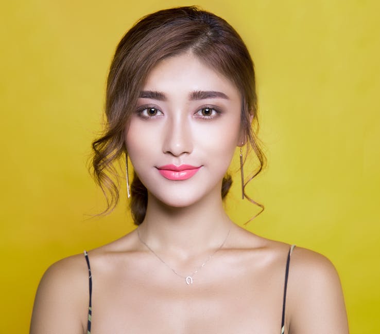 6 Ways to Get a Sharper Jawline Without Surgery